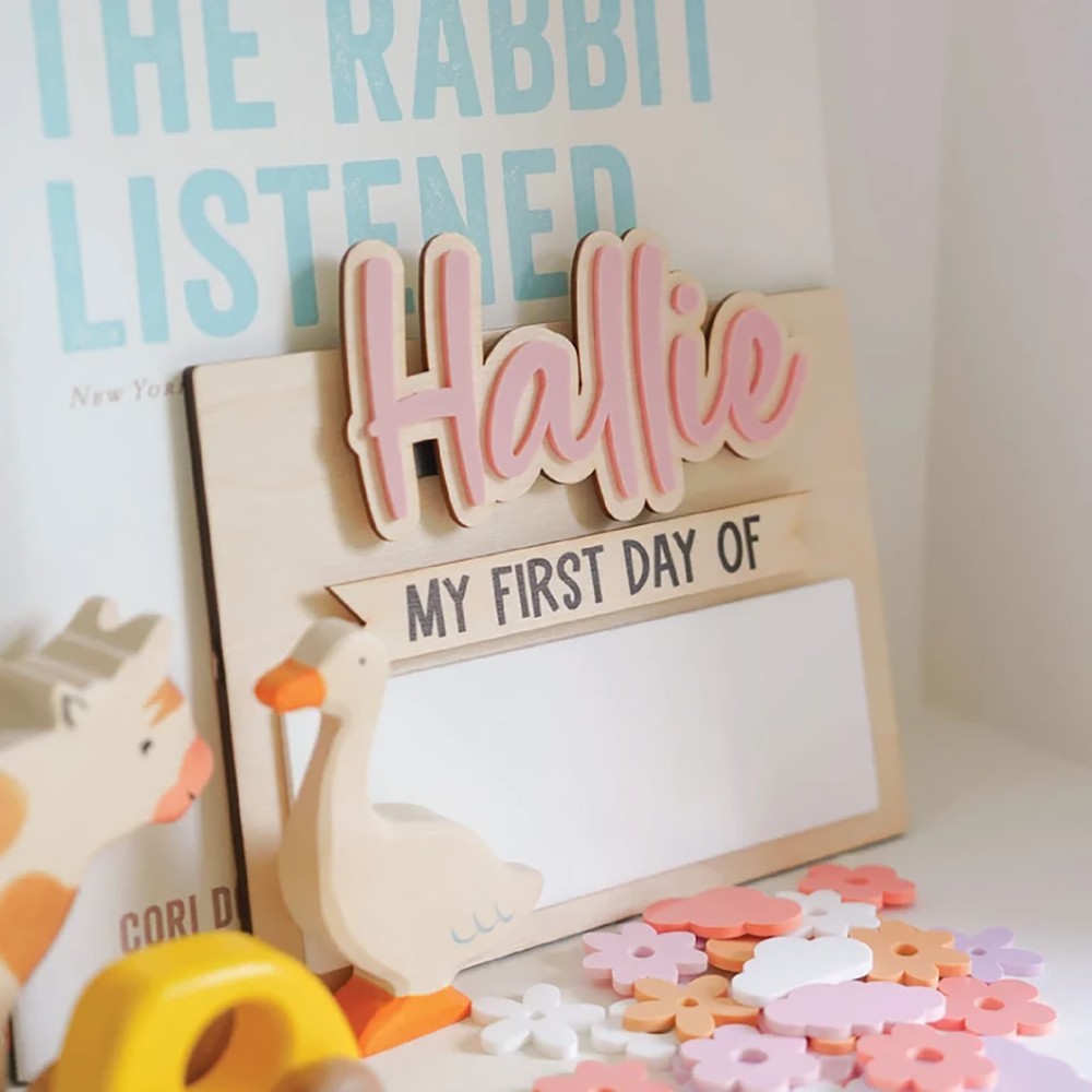 Home Decor Happy - Деревянная табличка с именем для первого